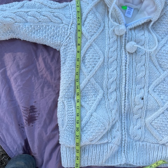 Fleece lined, hand-knit , wool , zip up , hooded sweater. NWT - Picture 2 of 7